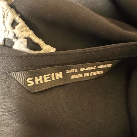 NWOT - Shein SHEIN High Low Top - Size L - Picture 12 of 15